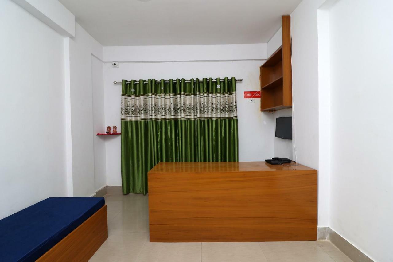 Oyo 30269 Amar Raj Inn Kalkutta Exterior foto